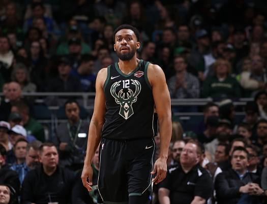 更是策略的 更是策略的